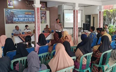 Polantas Menyapa : Polres Jember Gelar Safari Kamseltibcar Lantas Sosialisasikan Jalur Blackspot 