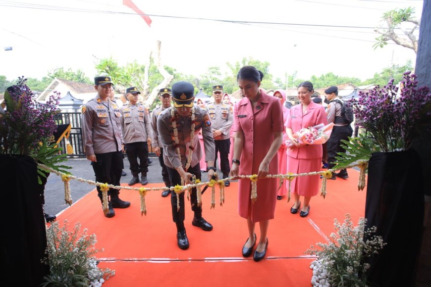 Mako Polsek Geger Berwajah Baru, Kapolres Madiun Resmikan Secara Simbolis
