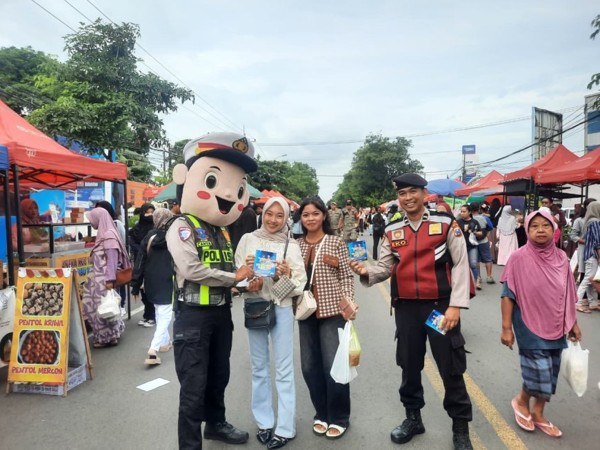 Operasi Keselamatan Semeru, Polres Situbondo Sampaikan Pesan Kamseltibcarlantas di CFD