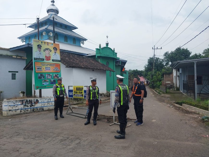 Polres Bondowoso Maksimalkan Pengaturan Lalu Lintas Pascaputusnya Jembatan Sukowiryo