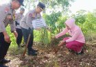 Polres Trenggalek Tanam Ratusan Pohon Beringin di Lahan Kritis Jaga Sumber Air